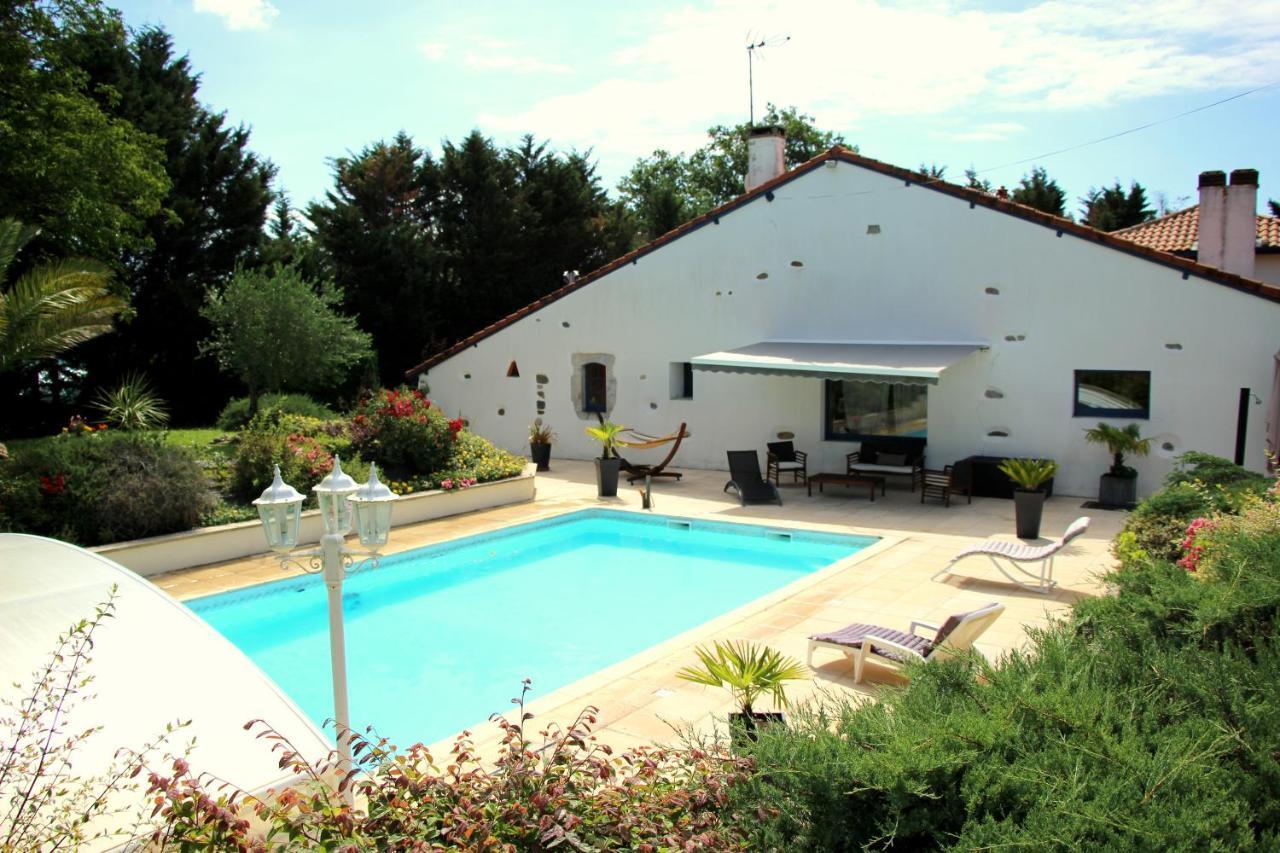 Maison Sansoun Leren Exterior foto